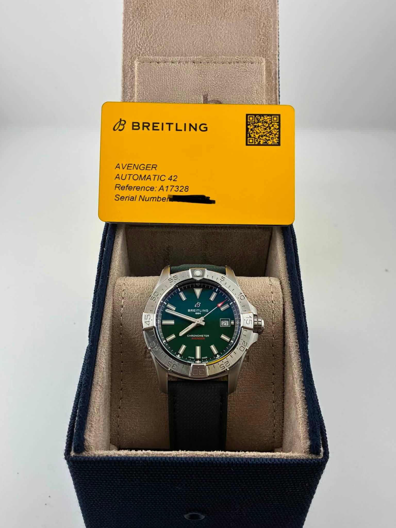 May be an image of wrist watch and text that says 'お BREITLING AVENGER AUTOMATIC42 42 Reference:A17328 :A17328 Serial SerialNumber Numben REI IN เมอ NG 45 P21 ذ 15 ·비비크크 公 20 0…