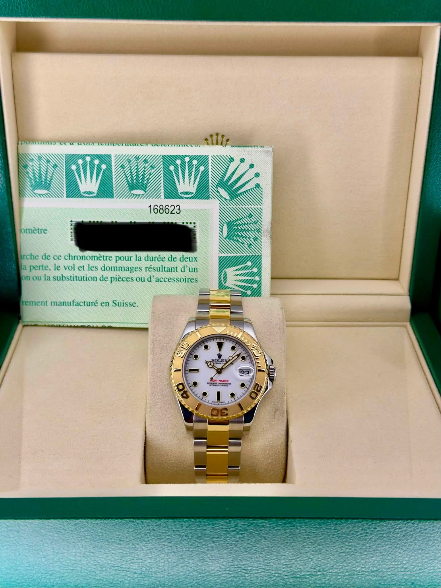 May be an image of wrist watch and text that says '1iT: あ時 omètre 168623 arche de ce echronomètr pour la durée de deux hpert,levolerlesdomngesrsuo perte, tles dommages résultant…