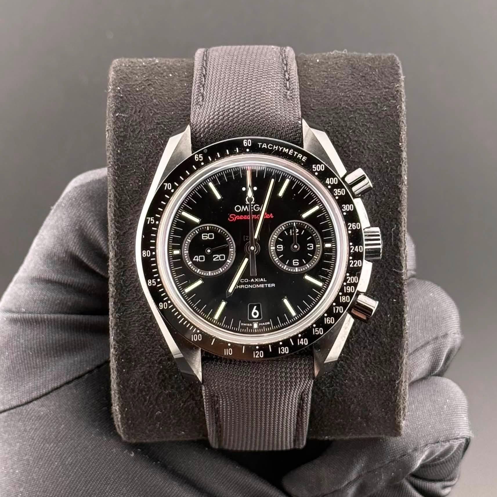 May be an image of wrist watch and text that says '65 10 60 TACHYMETRE OM OM: EG EG SA 60 0 80 た NET M 240 220 IRGNOMETER CO '