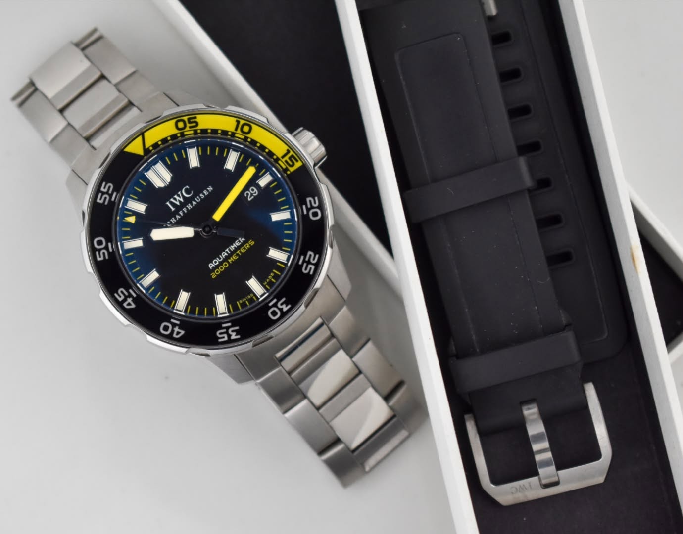 May be an image of digital watch and text that says '10 55 15 IWC AU PPHAUSEN SEN EN Ha HA 29 50 20 AQUATIMER ATIMEL AQUA OOON PO0C 5 SS O W 40 35 3'