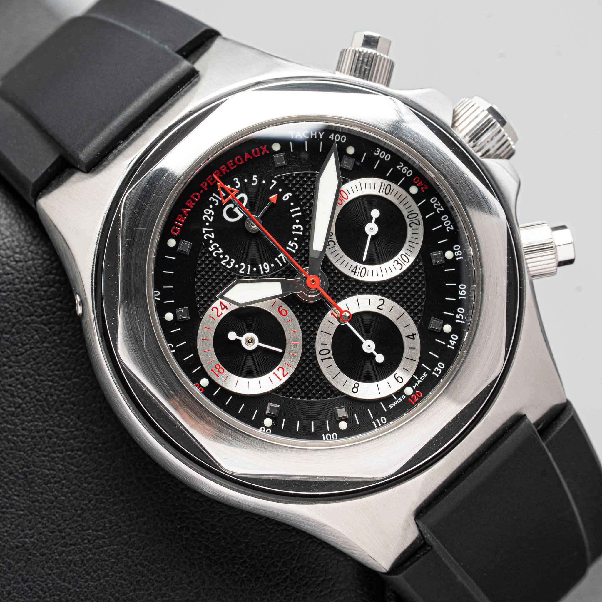 May be an image of digital watch and text that says 'CHY 0ue/in .6I S ب · /0 24 2 o G / 1 191 θει D 440 8 10 CI 8 م مم ر 20 θει 0 នង TO 10 0ع 100'