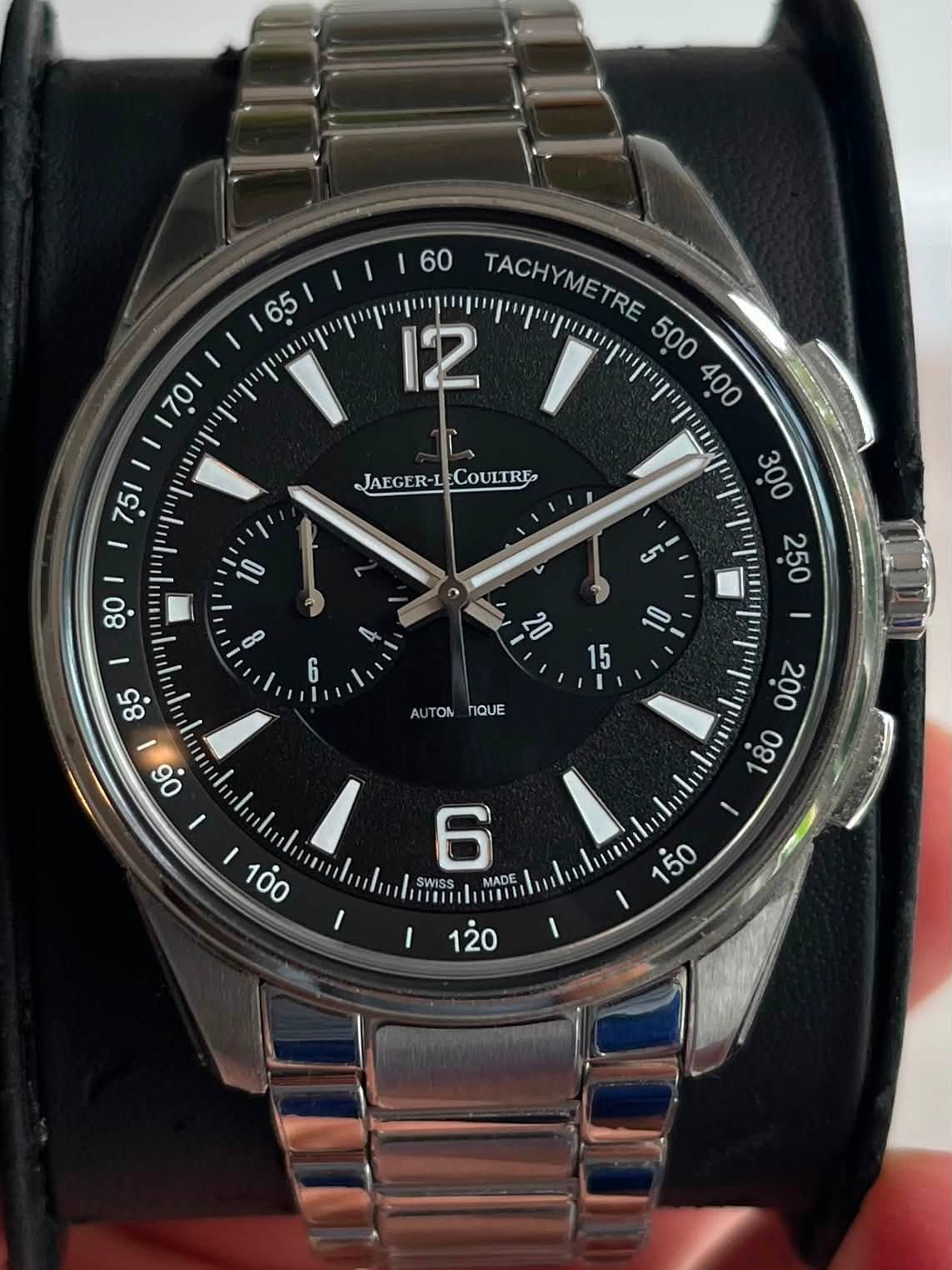 May be an image of ‎wrist watch and ‎text that says '‎70 60 TACHYMETRE I 10 400 οσε 220 I 751 JAEGER-L COULTRE JAEGER-LECOULTRE CoU R-L I 80 0 وی sO C II AU UTON TIQUE ١ 6 SWISS…