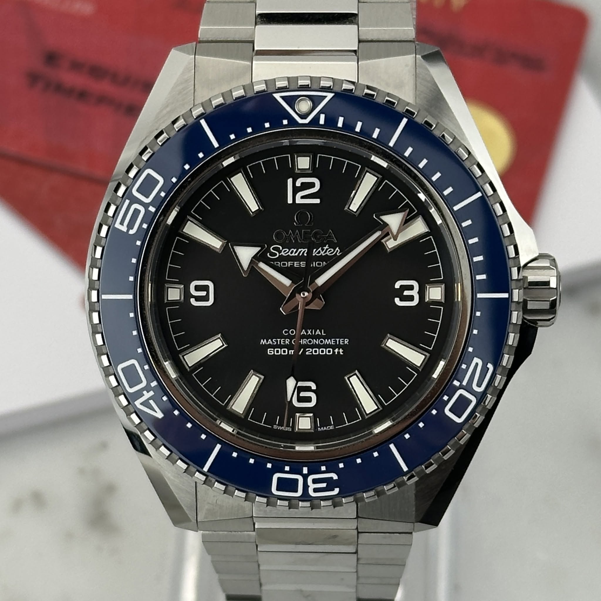 May be an image of wrist watch and text that says 'C S 12 Seam Seamsster ister FES 9OFES 二ロ 3 co AI AXIAI MAS MASTERC IRONOMET OME TER 600m 2000f ft 9 2 خن u n. SUMLA G 口 σέ…