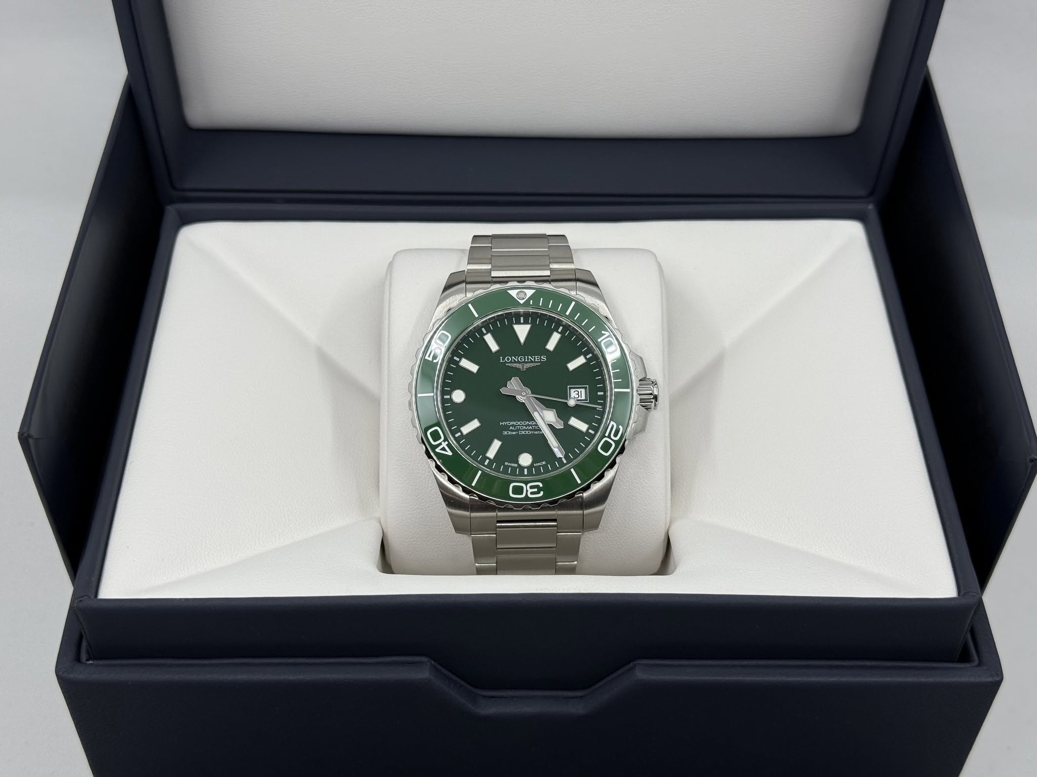 May be an image of ‎wrist watch and ‎text that says '‎50 LONGINES "날 لح کای 31 וב ឺ 20 T0 40 أمي ١ 30‎'‎‎