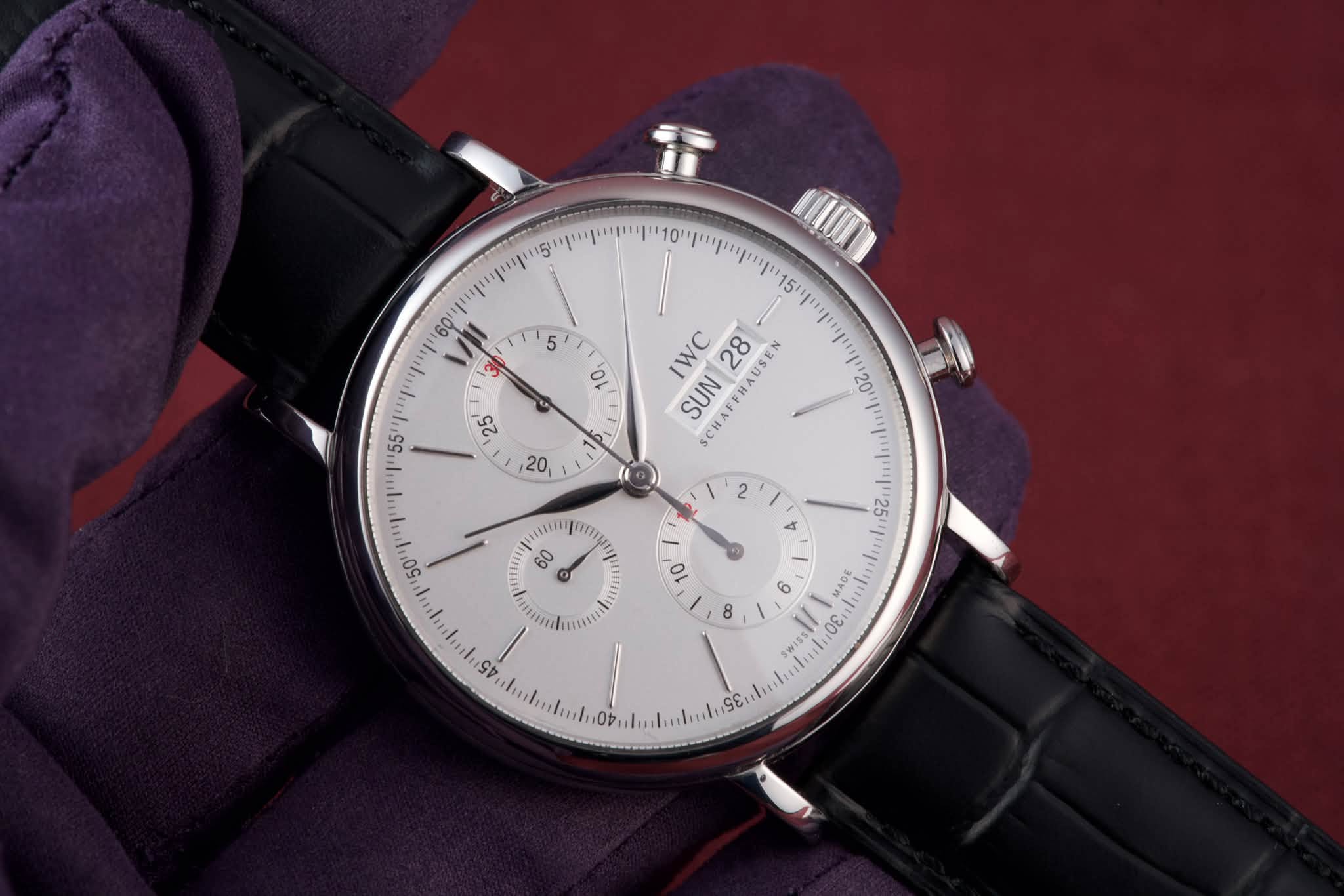 May be an image of wrist watch and text that says '60' 5 3 Όι ل 55" 25 15 IWC 28 HAFPHAUSE USEN SUN UN28 C ل 20 20, 2 2 II 5V ۵ FOYR / 30 σε S0'