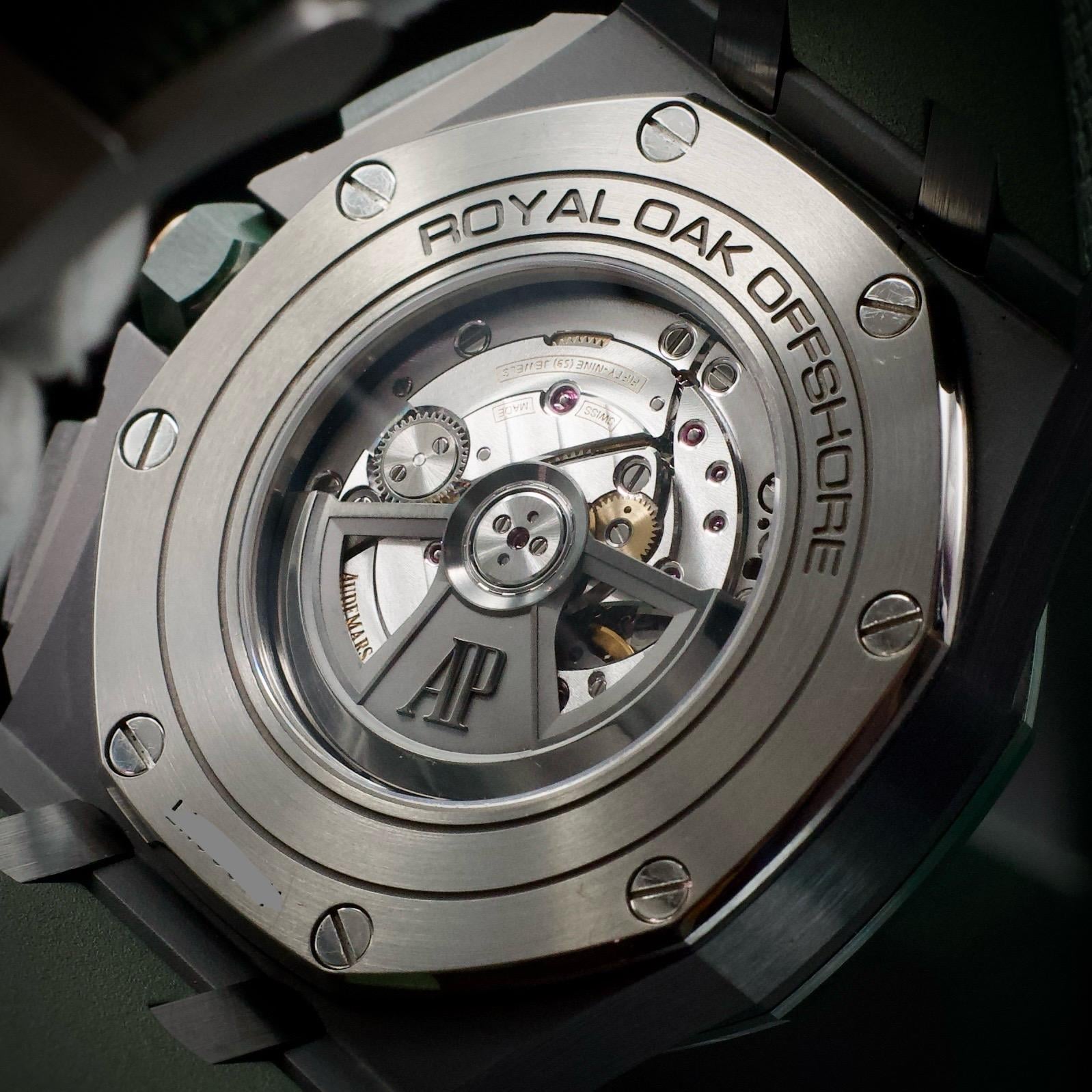 [WTS] Audemars Piguet Royal Oak Offshore Chronograph 44mm Ceramic Green Dial 26405CE image