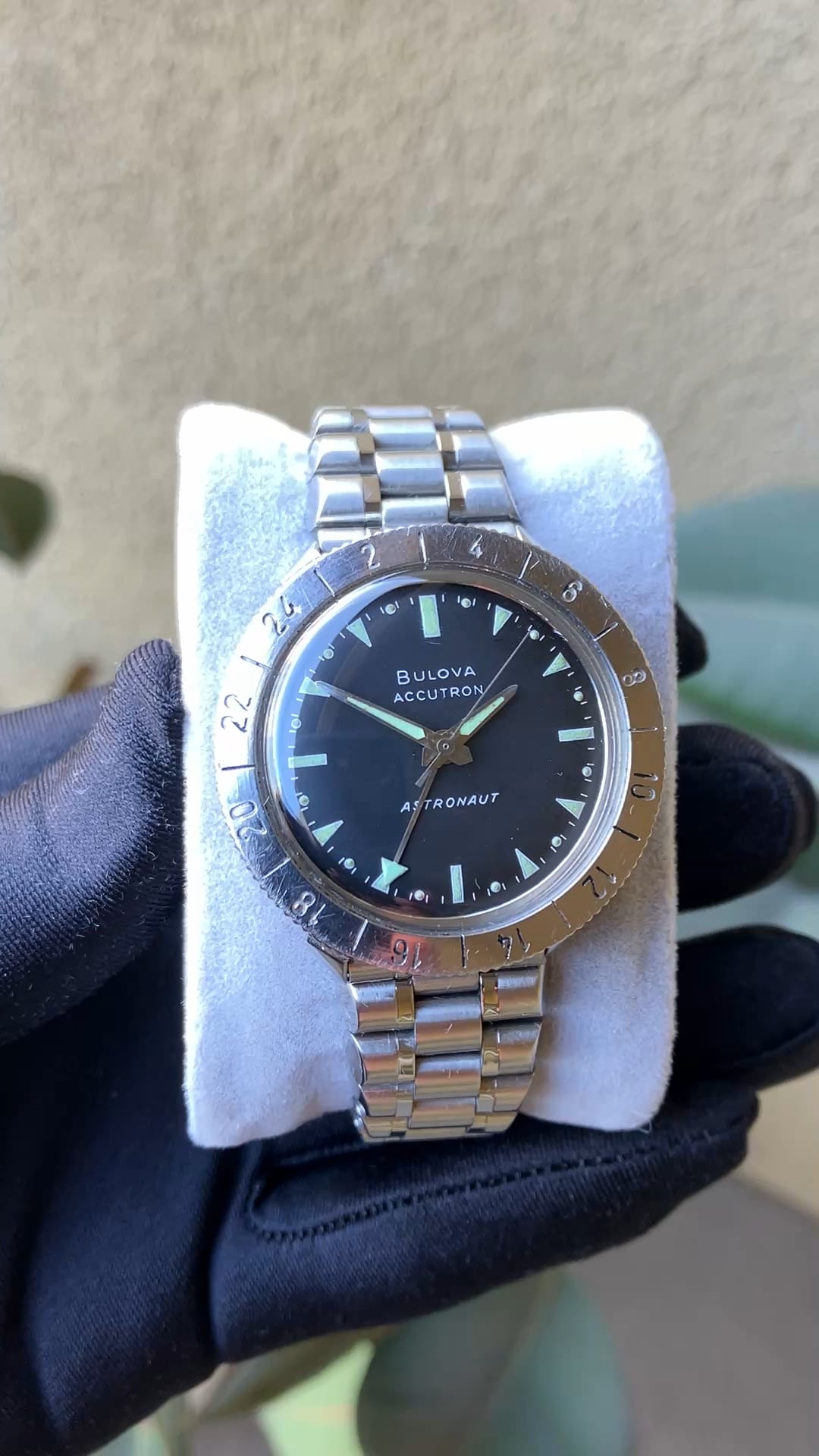 [WTS] Bulova Accutron Astronaut GMT from 1967, 38mm, professionally serviced, on brand new Forstner bullet bracelet image