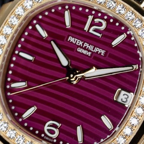 Patek Philippe Nautilus 7010R-013 Purple Machine