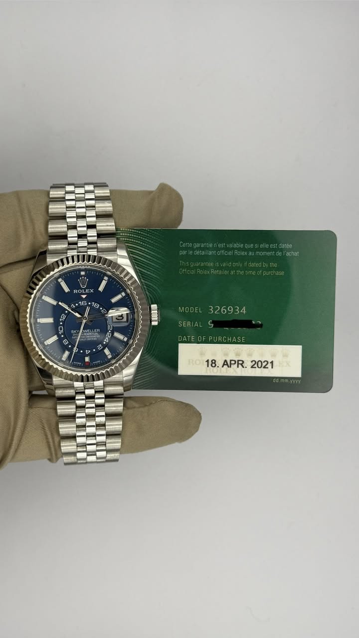 May be an image of wrist watch and text that says 'ድ 46 3- 18 세기 BEOS S • MODEL326934 MODEL 26934 RO 18. RC18.APR.2021 APR. .APR. '