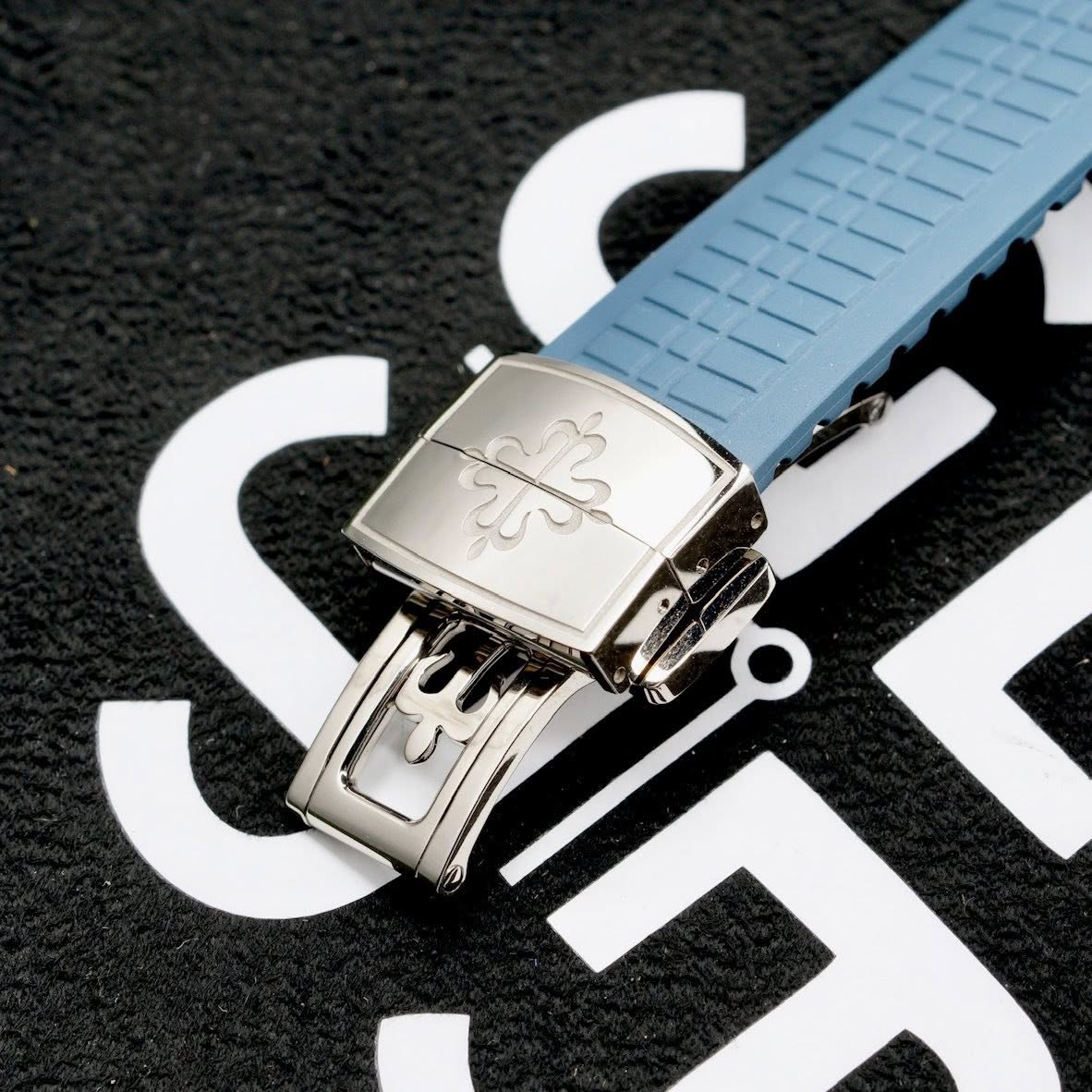Patek Philippe Aquanaut 5164G-001 Light Blue Aqua