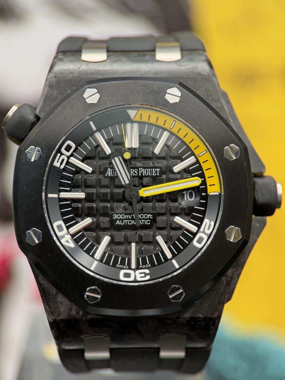 May be an image of wrist watch and text that says 'AU RSPIGUET RS PIGUET 0 O 300m/1100ft 300m/1 OOft AUTON ATIC E WISS SWISS D0 MΑΣ 7'
