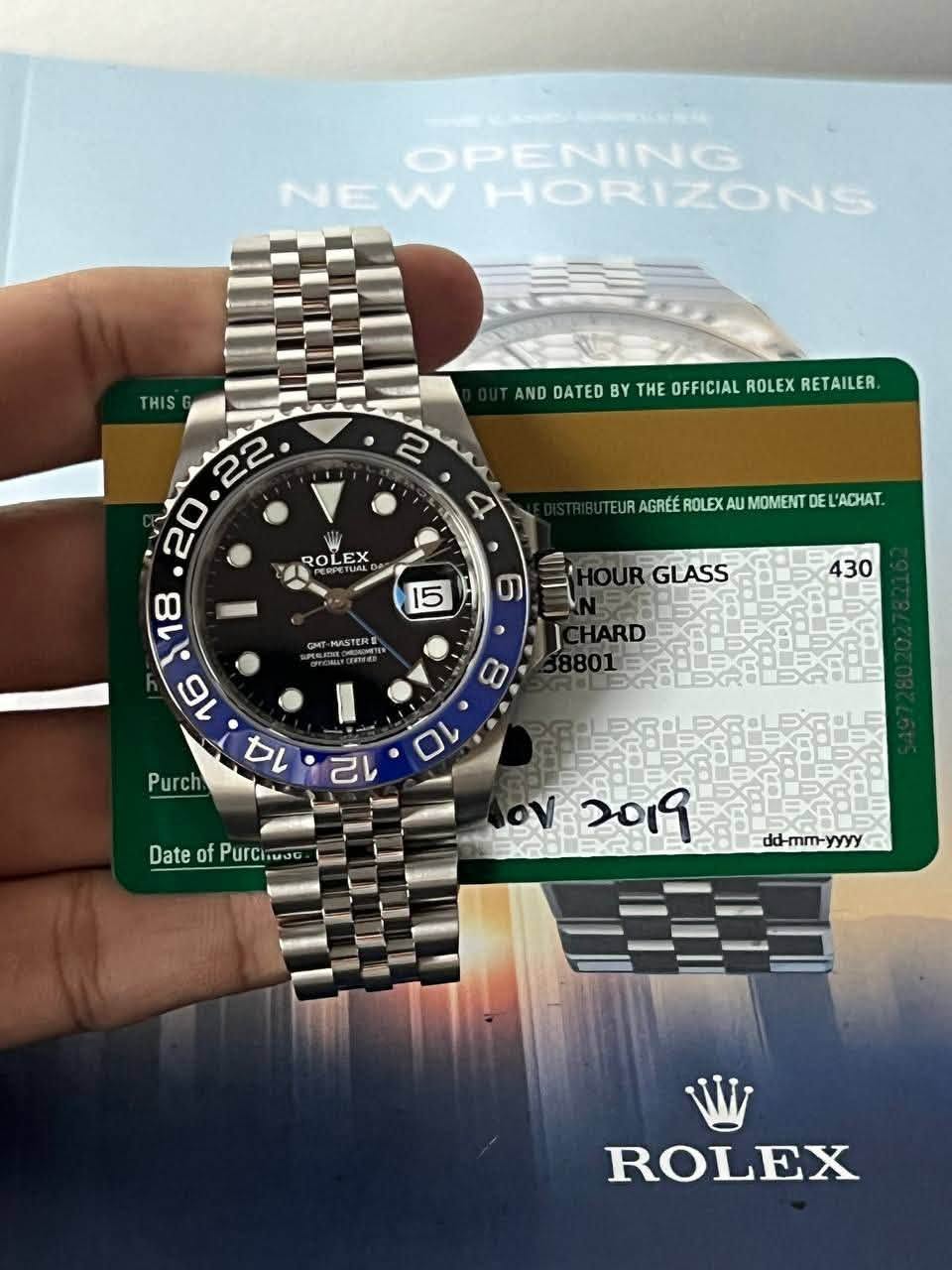 May be an image of wrist watch and text that says 'OPENING NEW HORIZONS AND DATED BY Y THE OFFICIAL ROLEX RETAILER 2 4 THIS TH 20.22 ROL 22 20 ROLEX EX ፍል か…