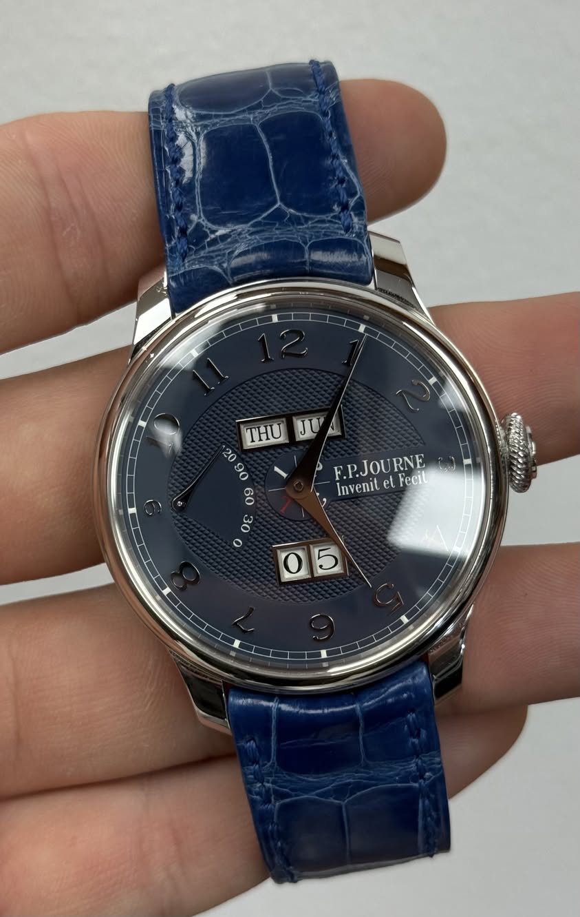 May be an image of wrist watch and text that says 'THU JU 20 90 F.P.JOURNE RN F.P.JOu RNE Invenit et InvenitetFecit Fecit عرا Fecit 0 60 όε o 05'