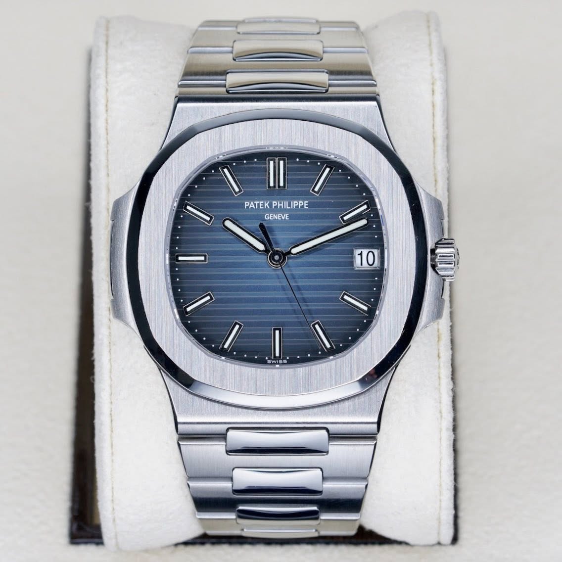 Patek Philippe Nautilus 5711/1A-010 Blue 2018